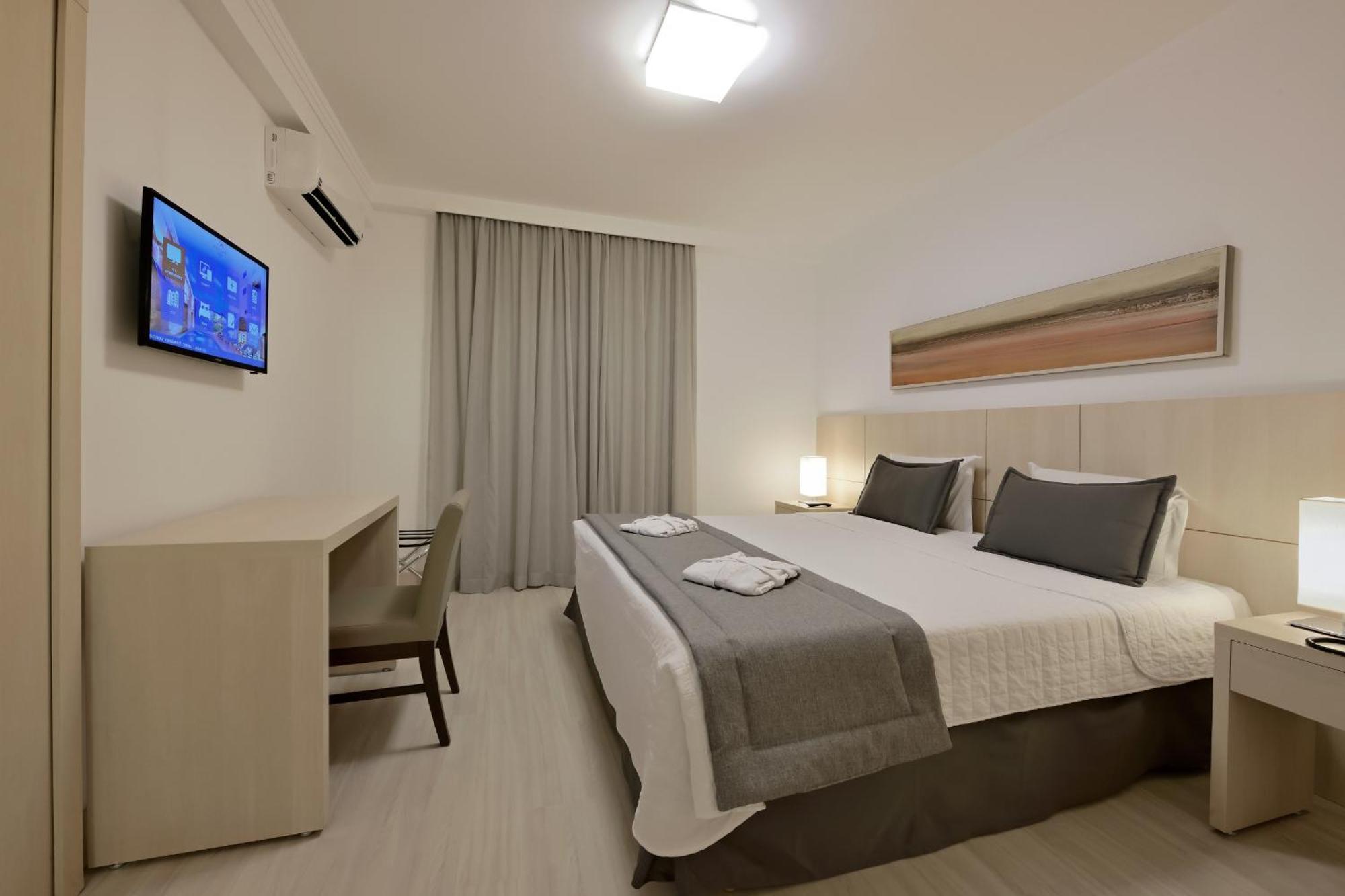 Hotel Mont Blanc Premium ฮิเบเราเปรโต ห้อง รูปภาพ A room at the hotel